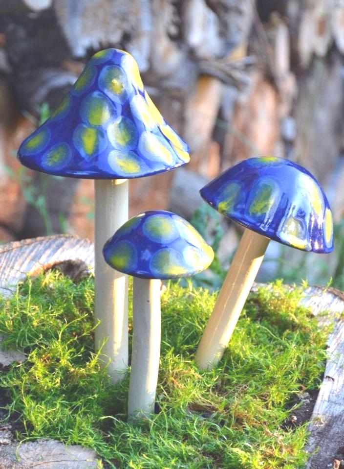 Shroomyz Ceramic Mushroom – Firefly Night