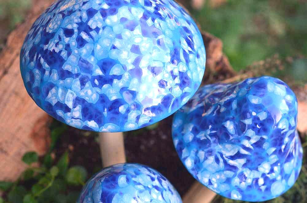 Shroomyz Ceramic Mushroom – Frosty Blue